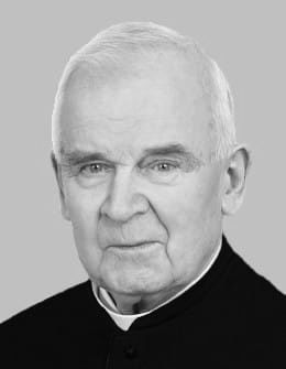 Zmarł ks. prał. Jan Gomółka - wieloletni wizytator diecezjalny nauki religii
